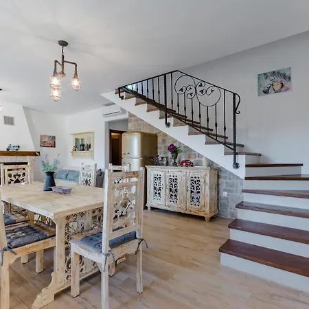Rustic Duće