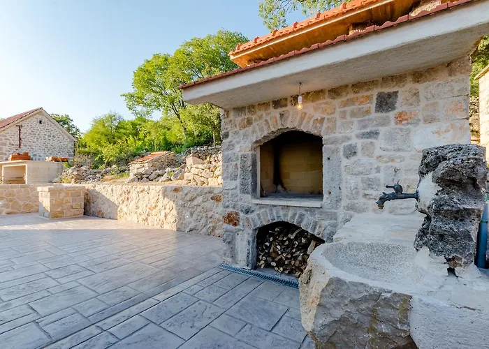 Сasa de vacaciones Rustic Kraljici