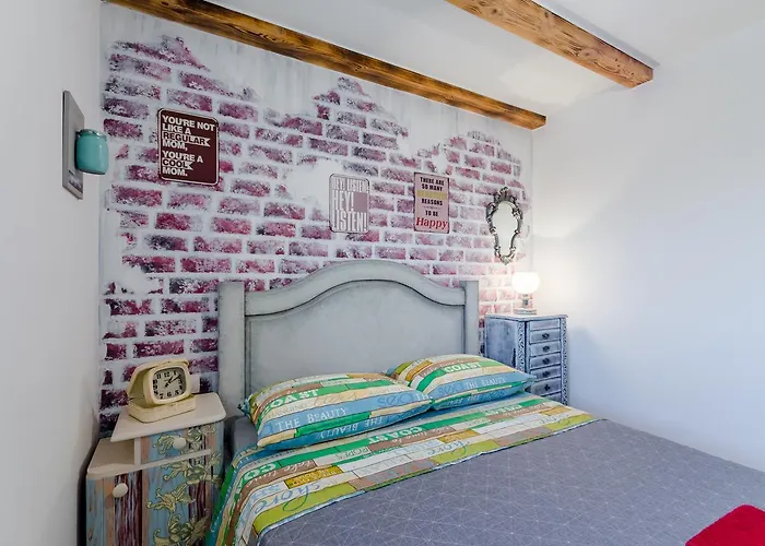 Semesterbostad Rustic Kraljici